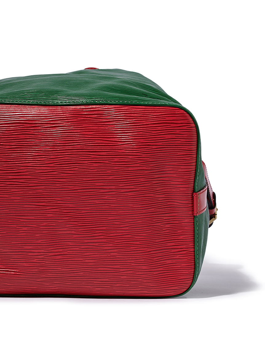 Louis Vuitton エピ プチノエ(ヴィンテージバッグ)｜ヴィンテージ商品