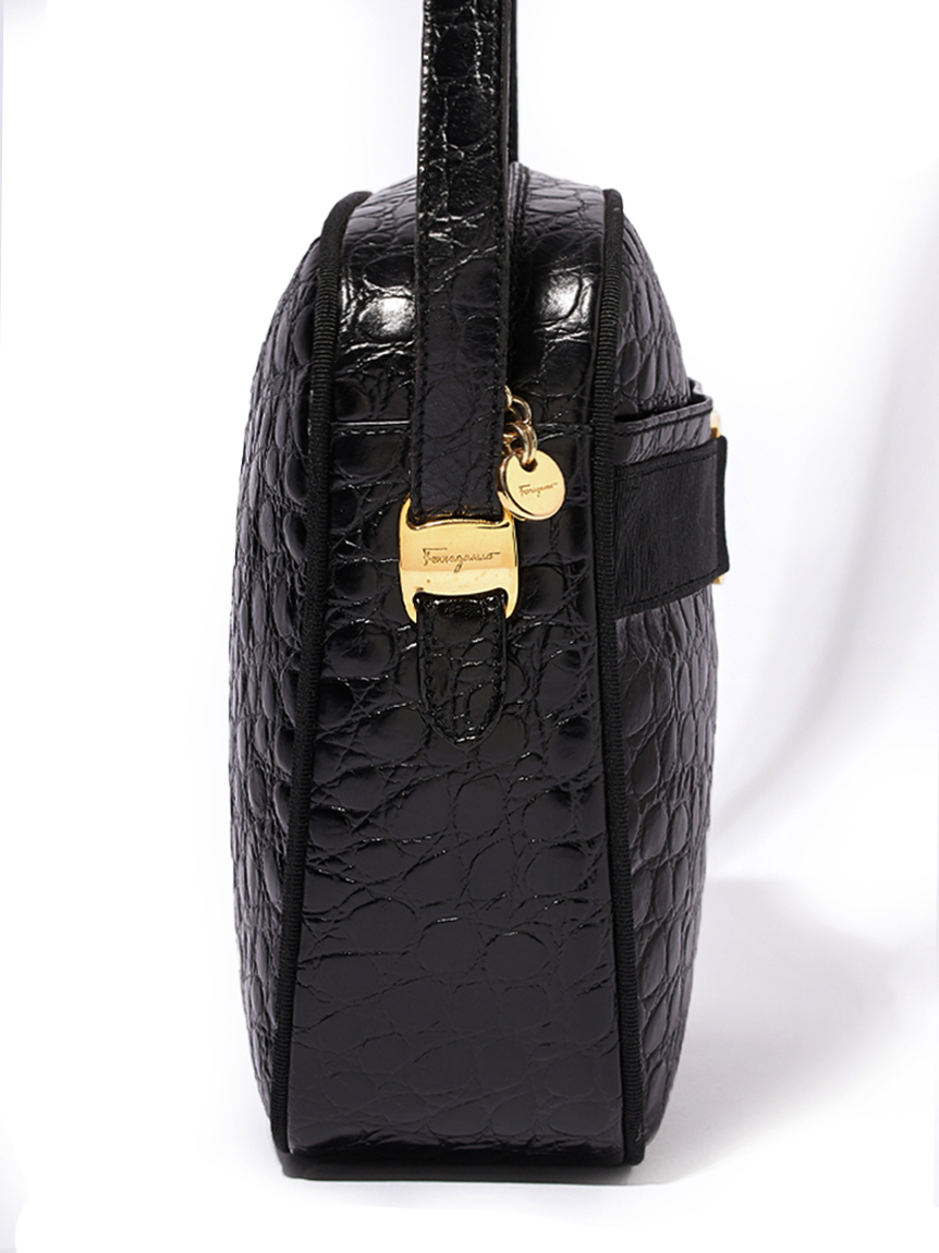 SALVATORE FERRAGAMO エラスティックホウティテルハレエフラット Salvatore Ferragamo ヴァラ型押クロコショルダー(ヴィンテージ