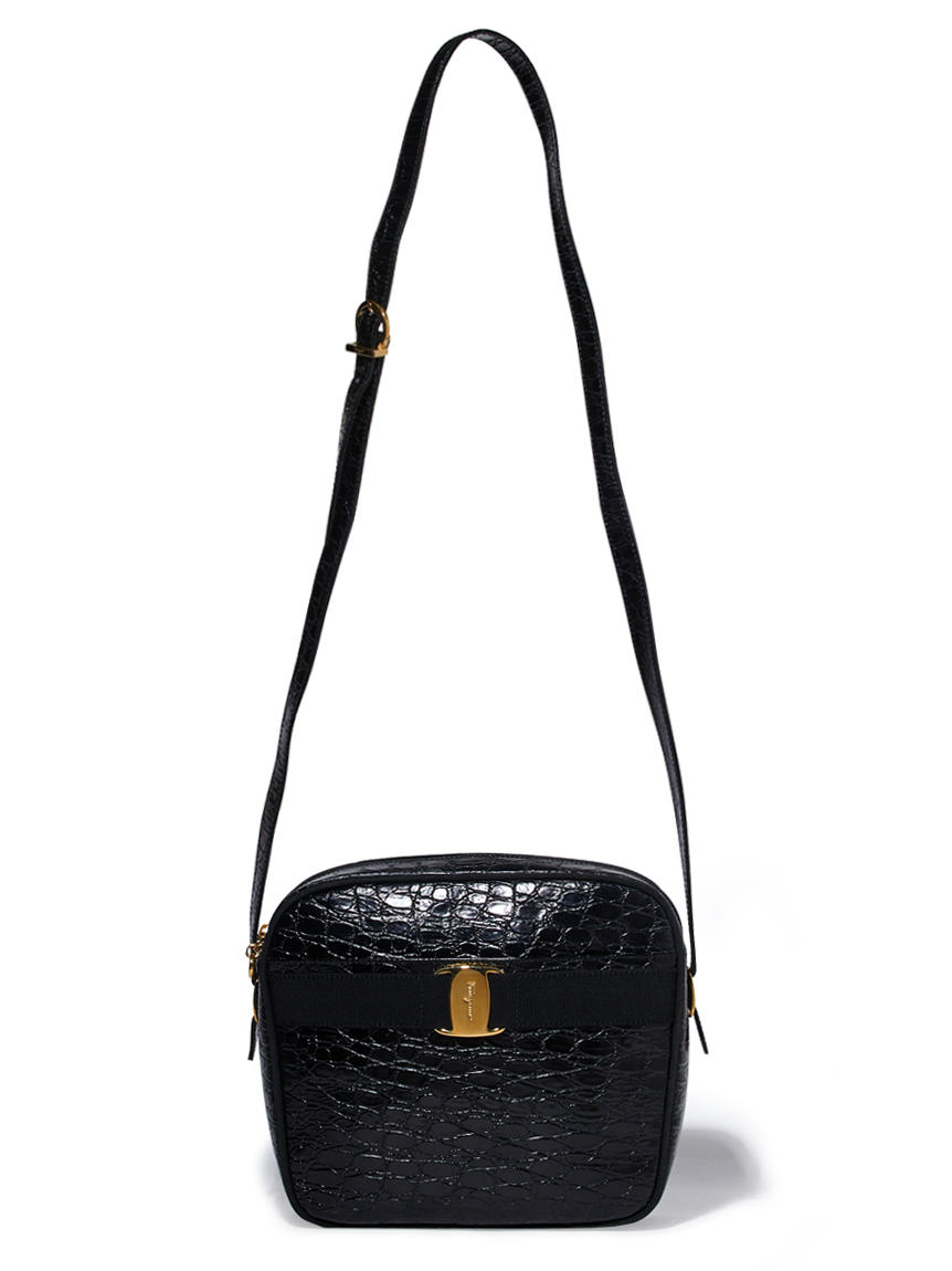 Salvatore Ferragamo ヴァラ型押クロコショルダー(ヴィンテージバッグ