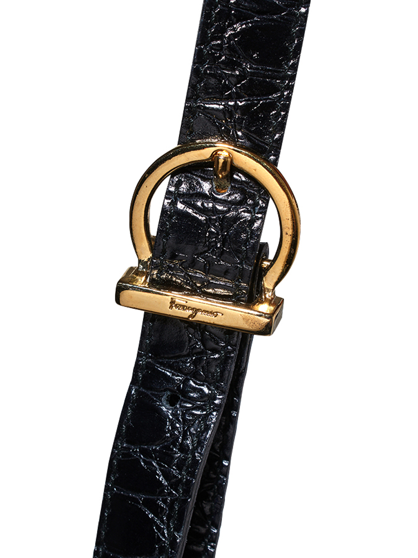 Salvatore Ferragamo ヴァラ型押クロコショルダー(ヴィンテージバッグ