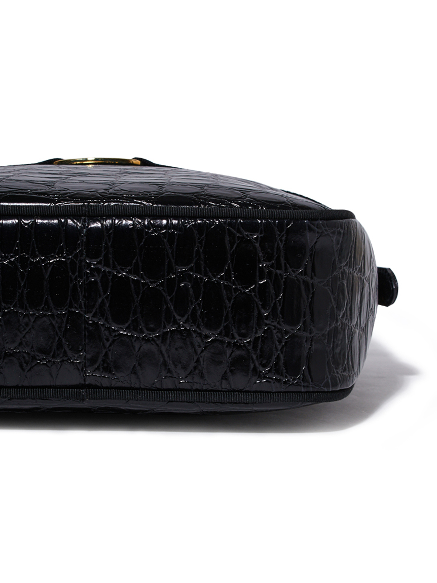 Salvatore Ferragamo ヴァラ型押クロコショルダー(ヴィンテージバッグ
