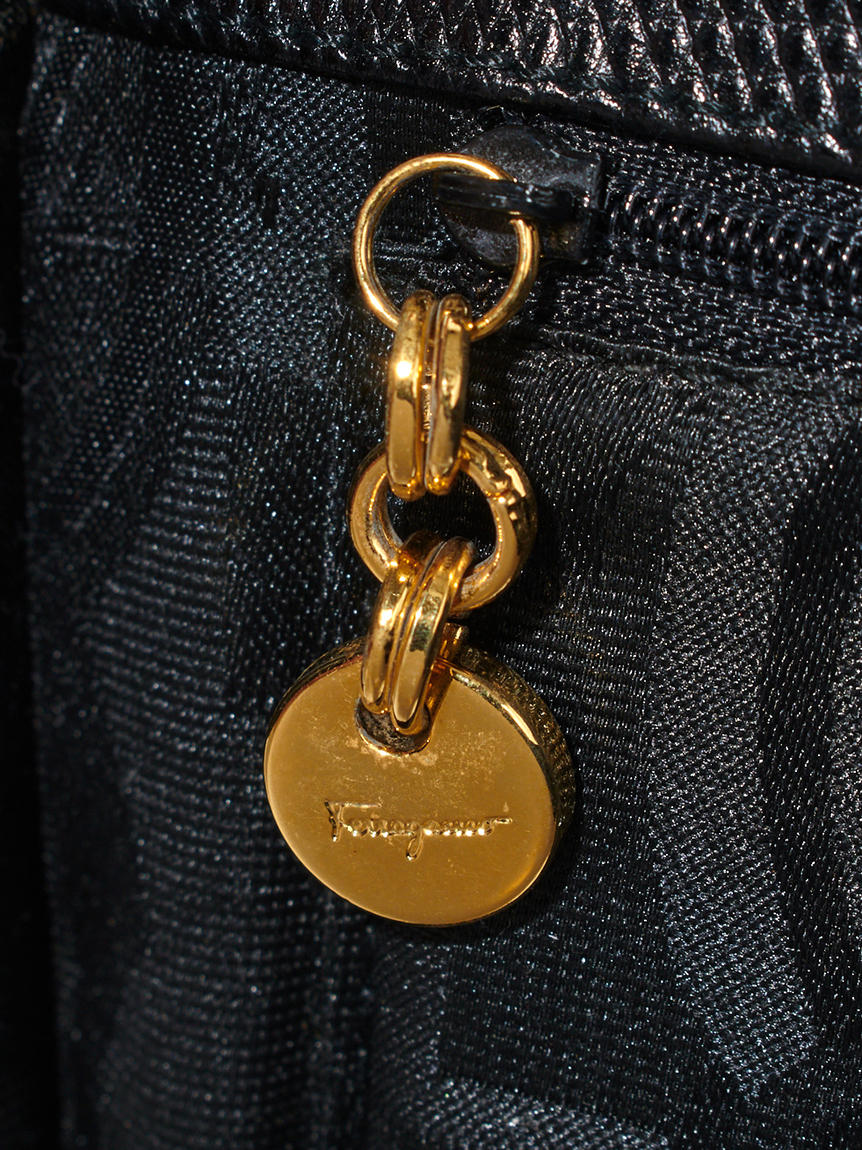 レア♡美品♡フェラガモ♡ヴァラ♡リザード Salvatore Ferragamo ヴァラ型押リザードハンドバッグ(ヴィンテージ