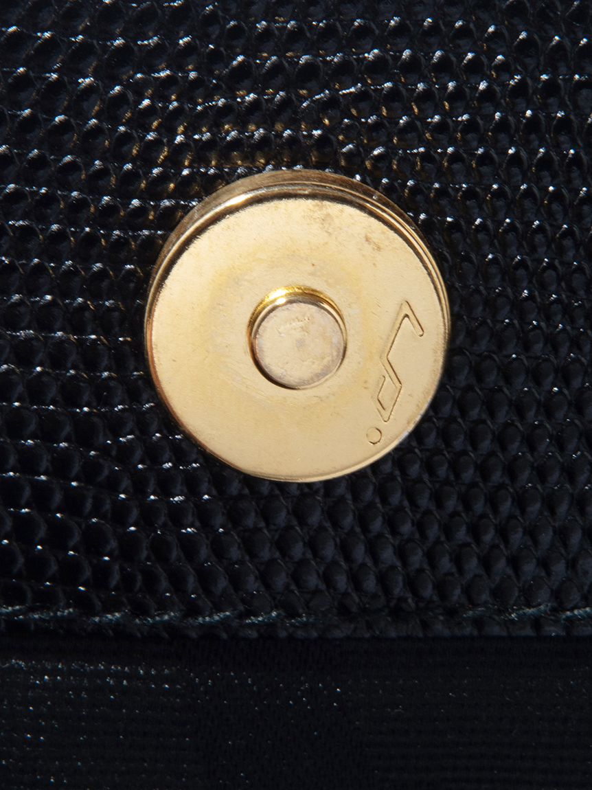 Lilly新品Salvatore Ferragamoヴァラショルダーバッグ Salvatore Ferragamo ヴァラ型押リザードショルダー(ヴィンテージ