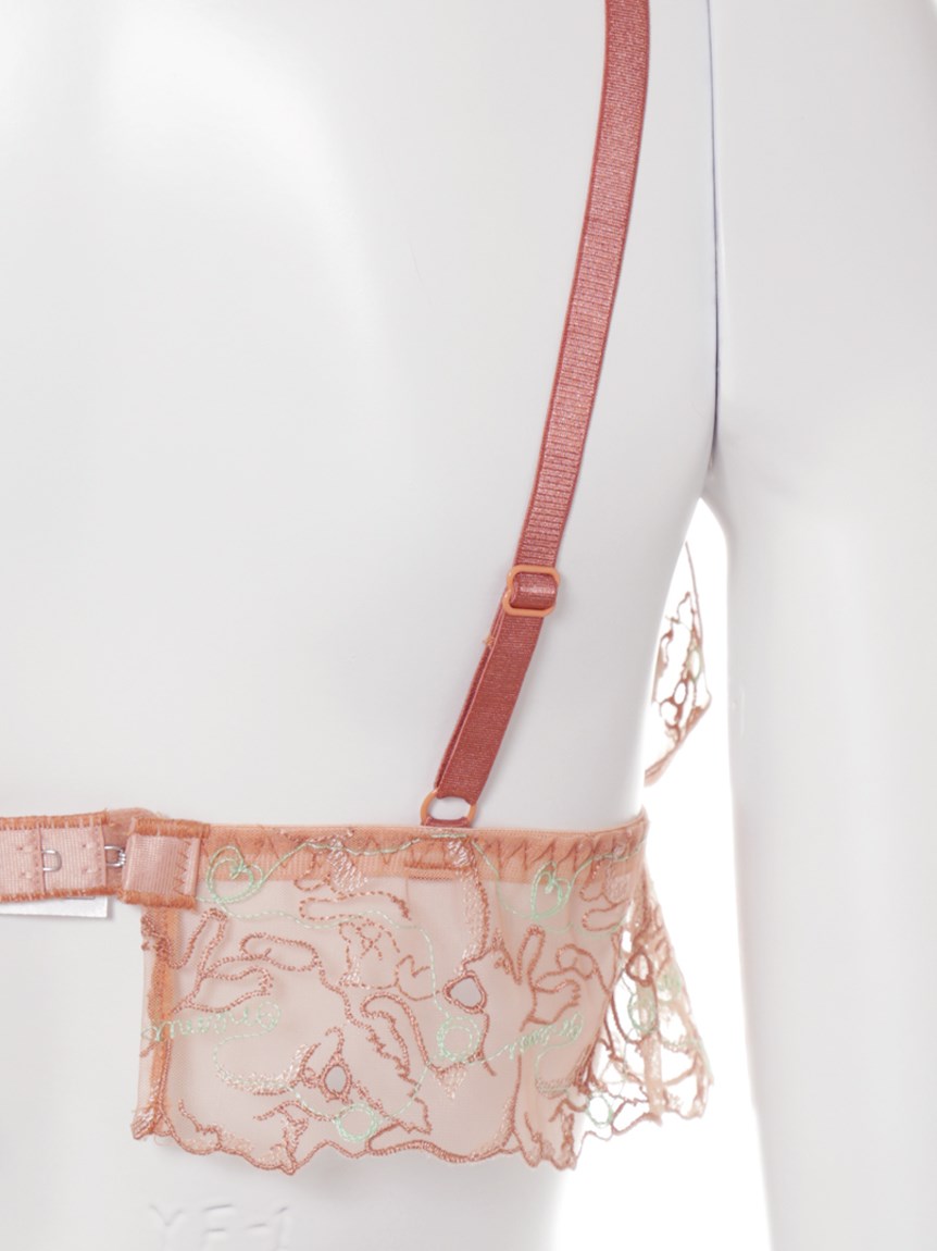 LILY BROWN Lingerie】ネコ柄レース ノンワイヤーブラ・ショーツ