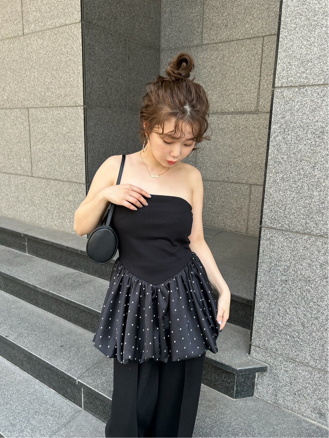 【新品】LILY BROWN セットアップ ブラック シフォンフリルセットアップ(トップス＆ボトムセット