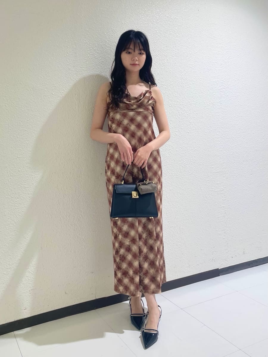 新品　LILY BROWN カップインベロアドレープキャミワンピース カップインベロアドレープキャミワンピース(マキシ・ロング