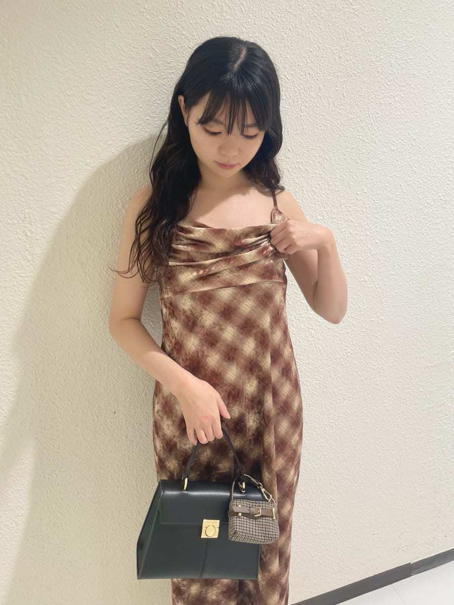 新品　LILY BROWN カップインベロアドレープキャミワンピース カップインベロアドレープキャミワンピース(マキシ・ロング