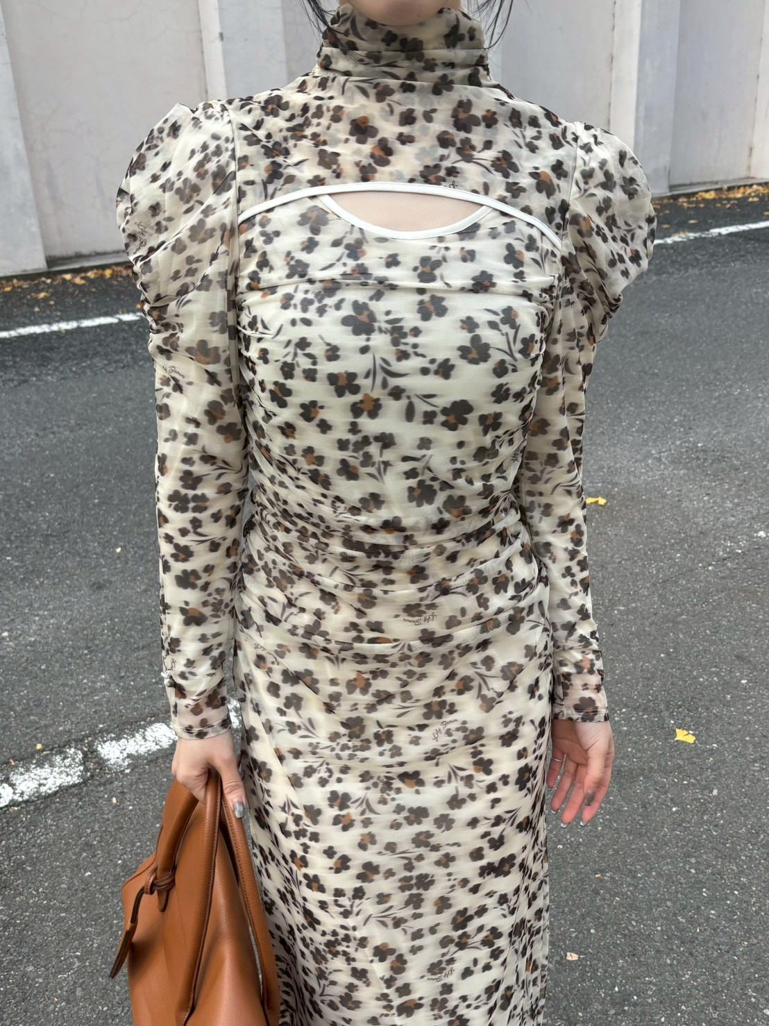 カッティングチュールプリントワンピース(マキシ・ロングワンピース