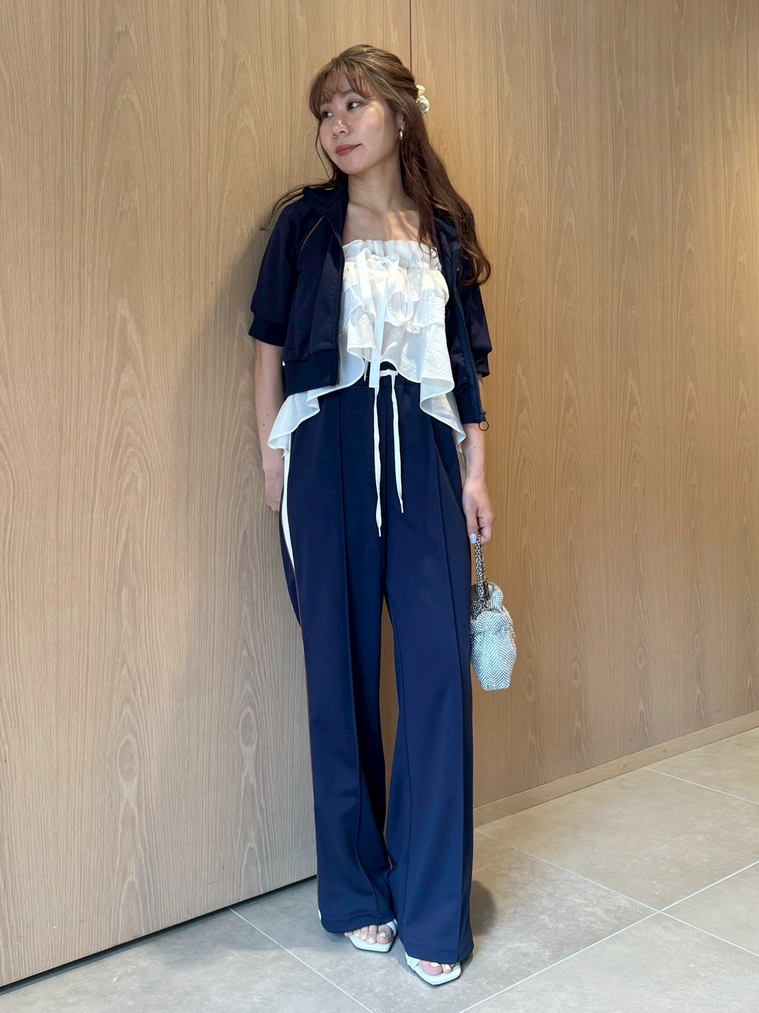 LILY BROWN×MARY QUANT】デイジー刺繍セミフレアトラックパンツ(ロング