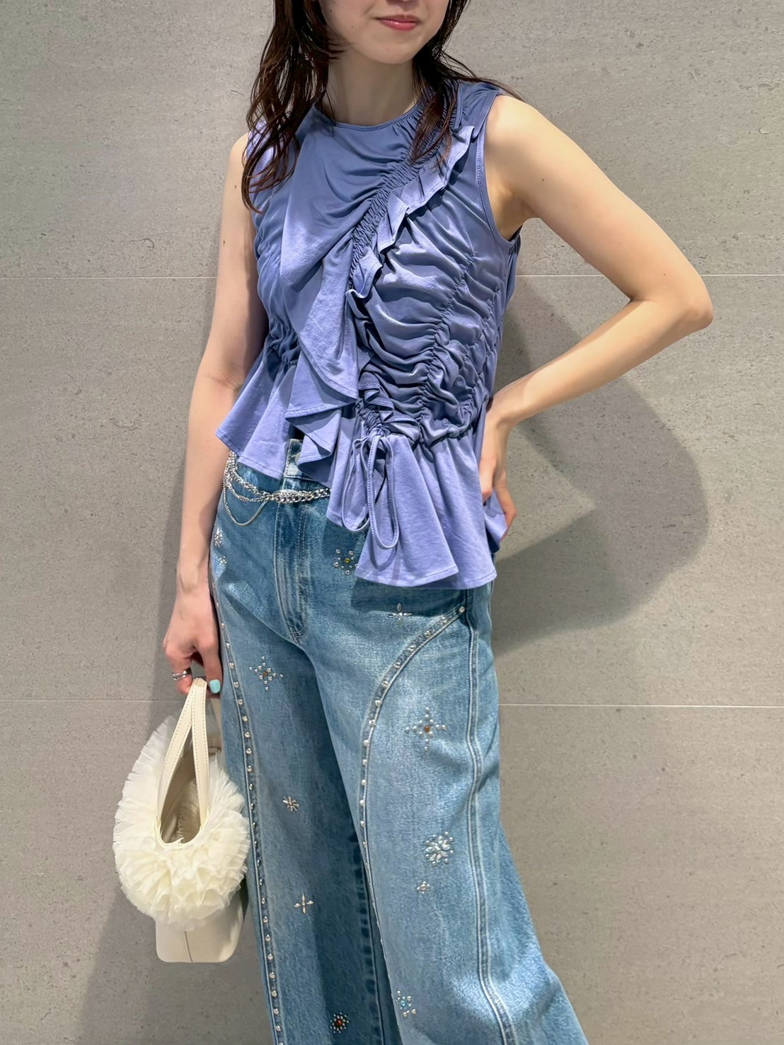 Lily Brown - 新品未使用タグ付き LILY BROWN アシメフリルカットトップス BLU アシメフリルカットトップス(Tシャツ・カットソー)｜トップス
