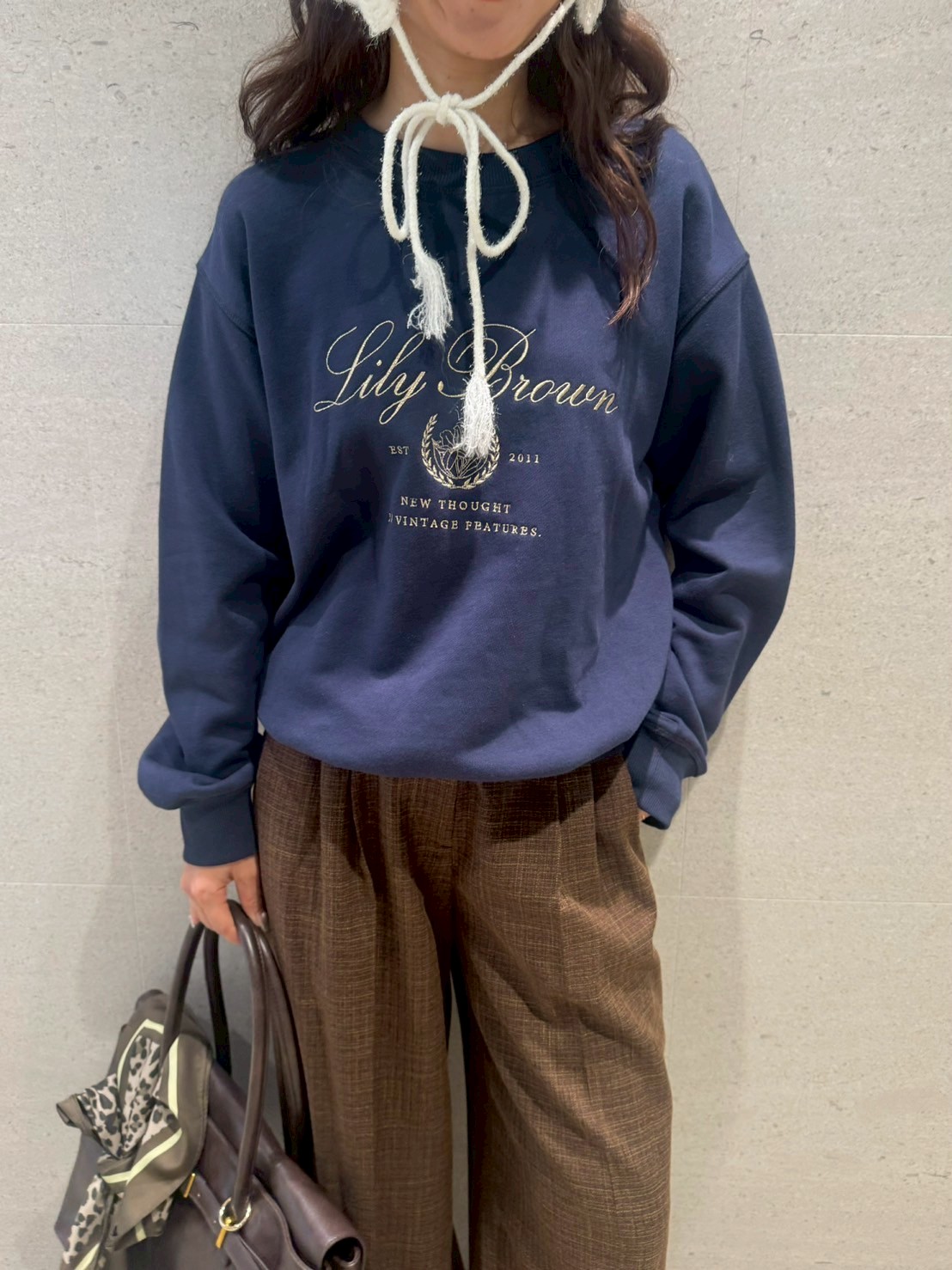 カレッジロゴスウェット(スウェット・トレーナー)｜トップス｜LILY