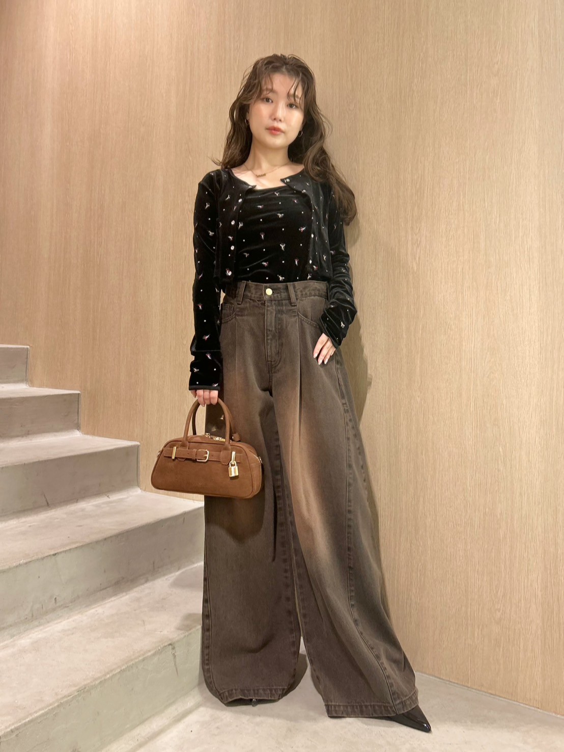 エンブロイダリーベロアキャミアンサンブル(Tシャツ・カットソー