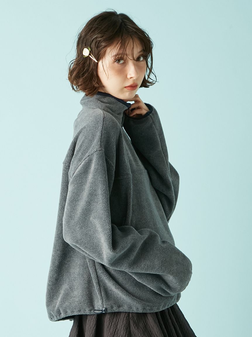 新品タグ付　ハーフジップロゴ刺繍フリーストップス　LILY BROWN ハーフジップロゴ刺繍フリーストップス(Tシャツ・カットソー