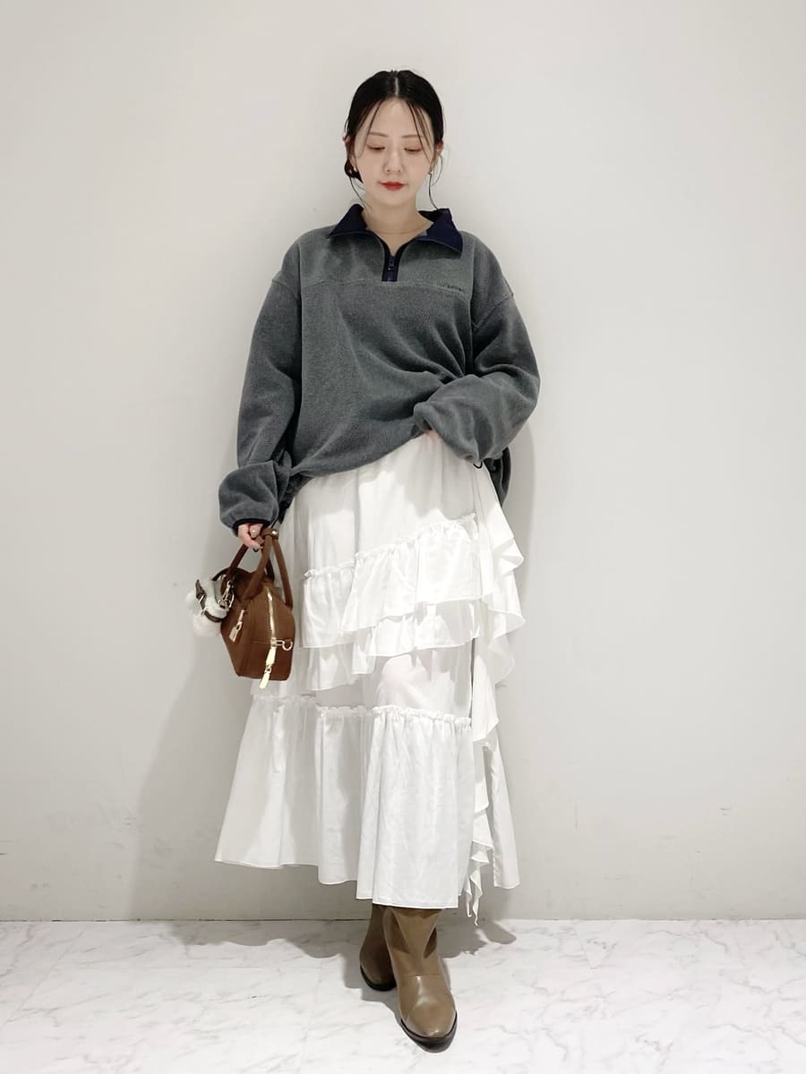 ハーフジップロゴ刺繍フリーストップス(Tシャツ・カットソー