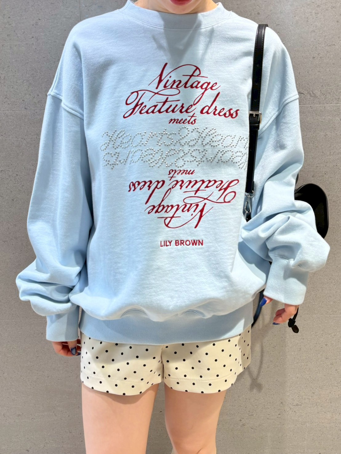 LILY BROWN×Hearts2Hearts】コラボレーションビジューロゴスウェット