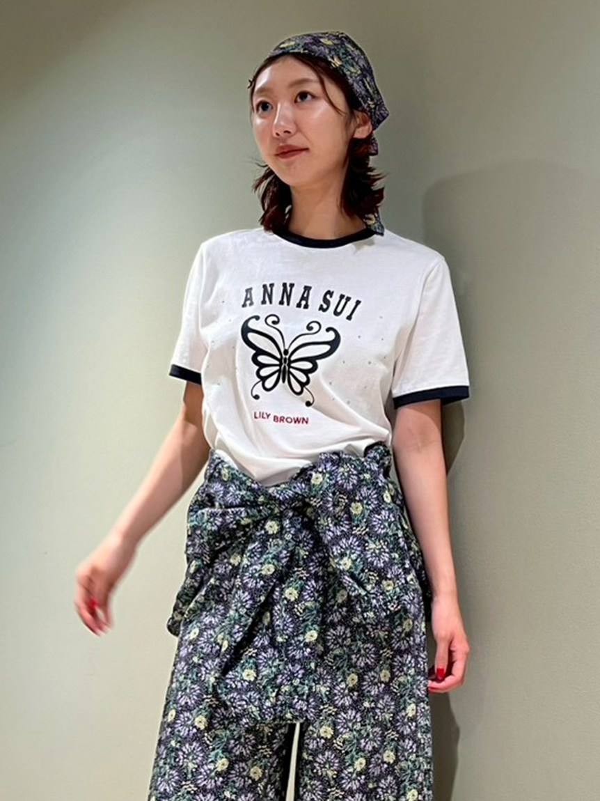 新品【LILY BROWN × ANNA SUI】バタフライベルト LILY BROWN×ANNA SUI】バタフライリンガーストーンTシャツ(Tシャツ