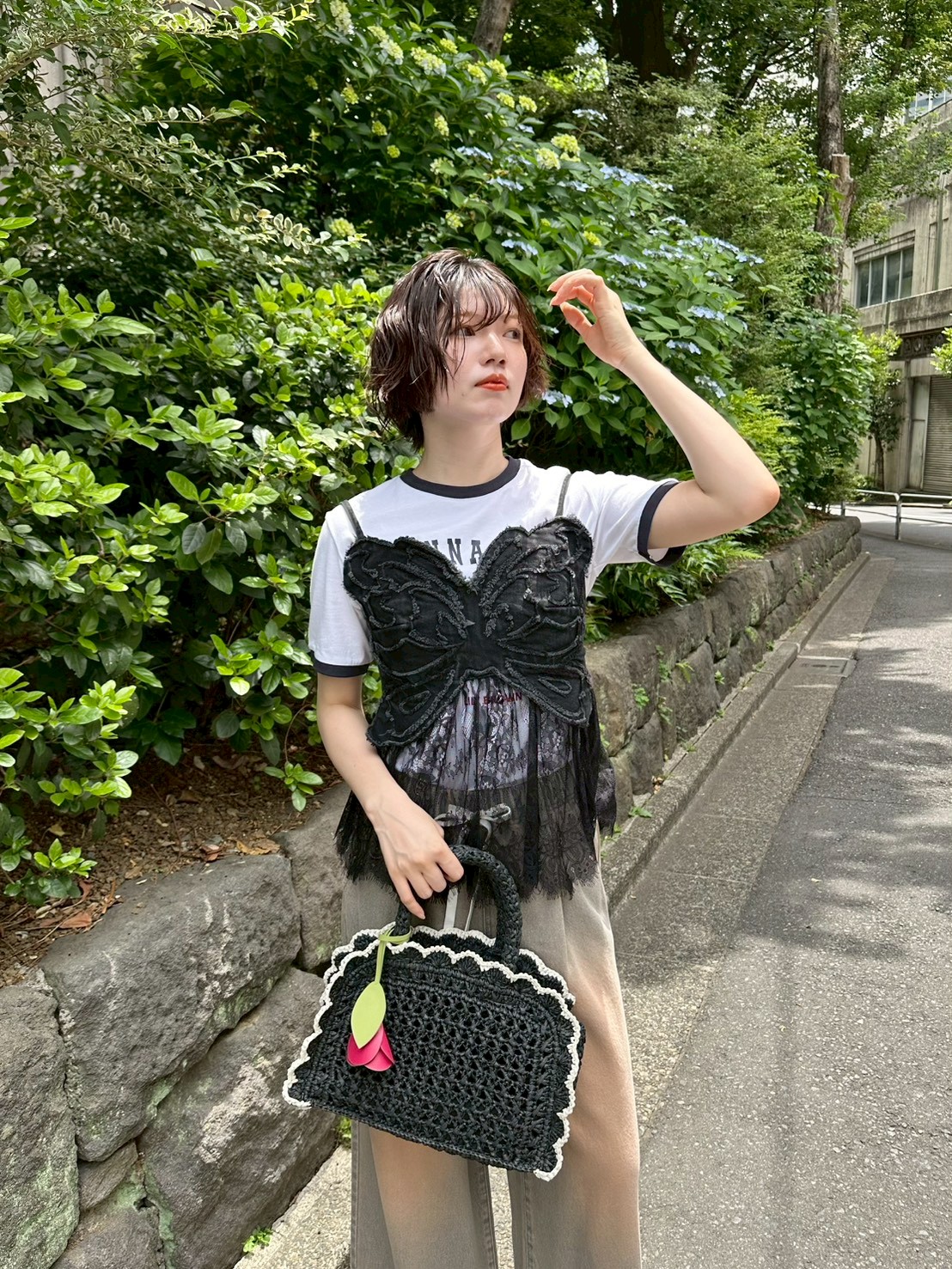 LILY BROWN×ANNA SUI】バタフライリンガーストーンTシャツ(Tシャツ