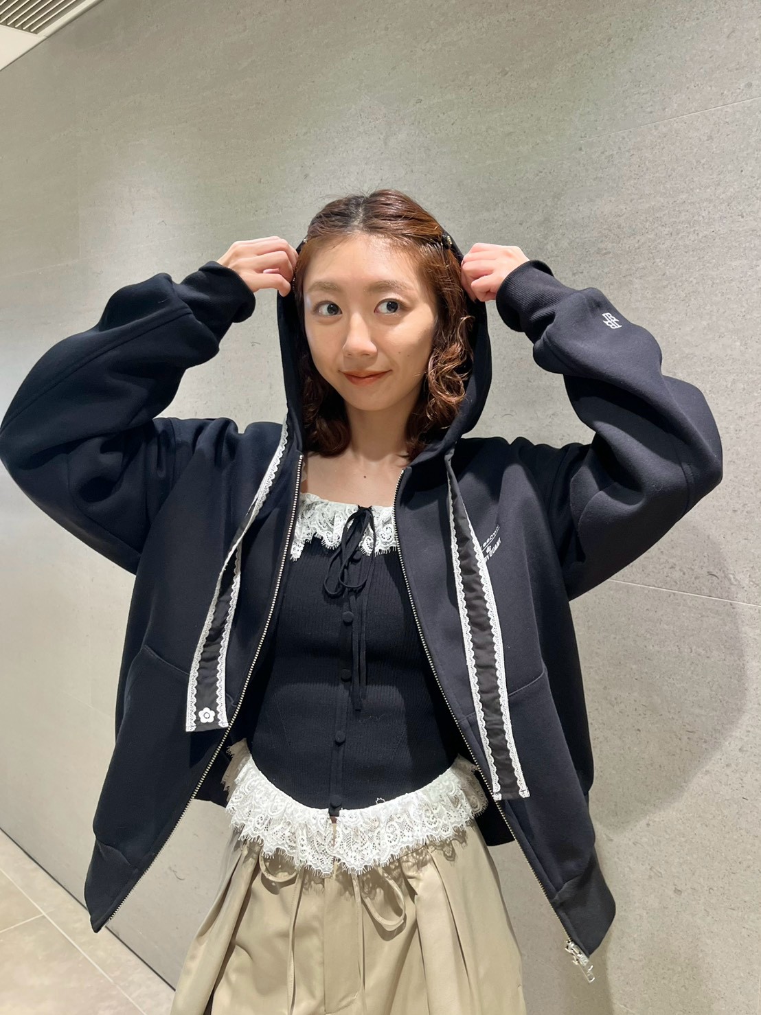LILY BROWN×MARY QUANT】ジップフーディー(ブルゾン)｜アウター｜LILY