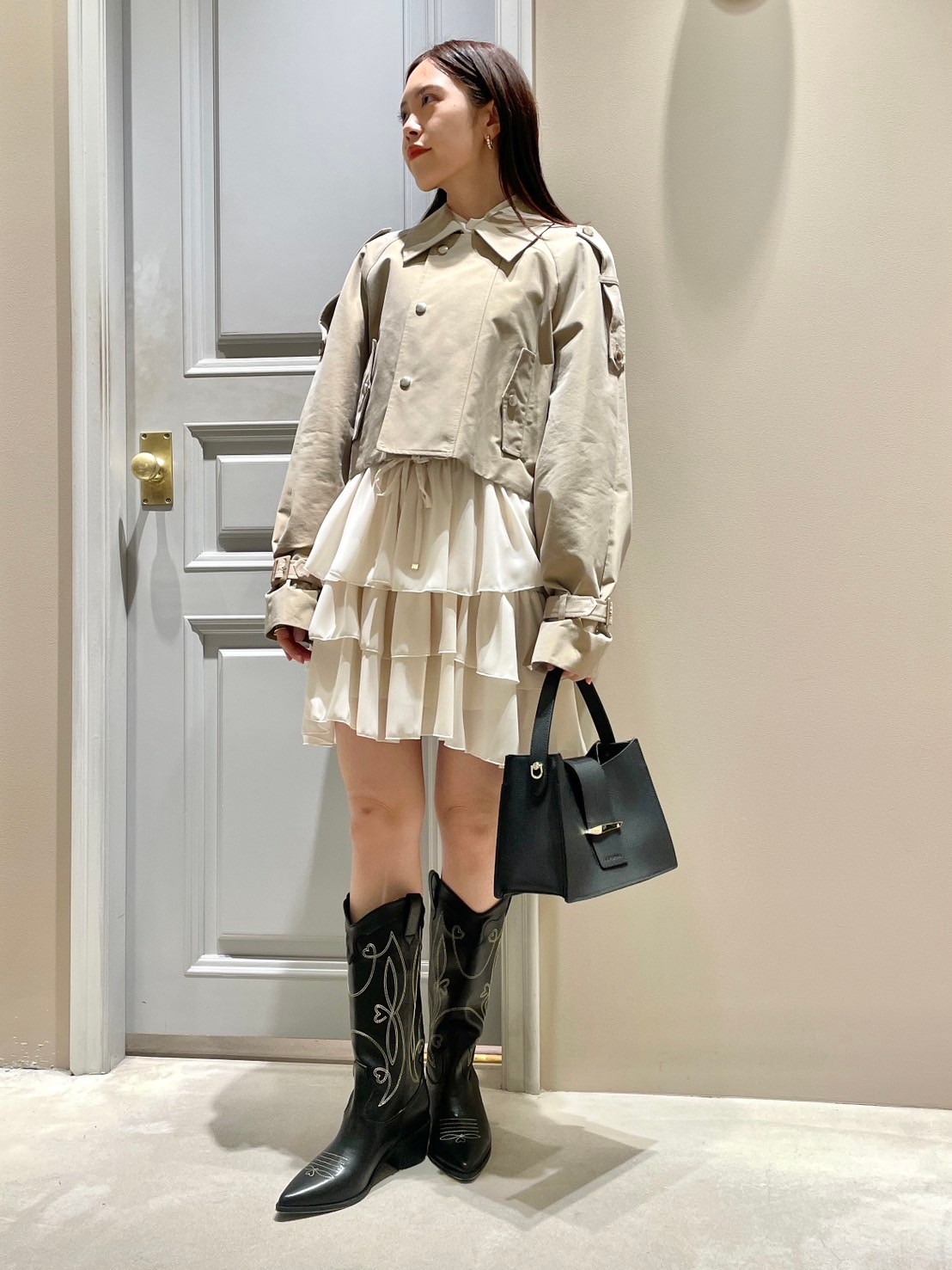ショートトレンチコート - ライトグレージュ - レディース | H&M JP