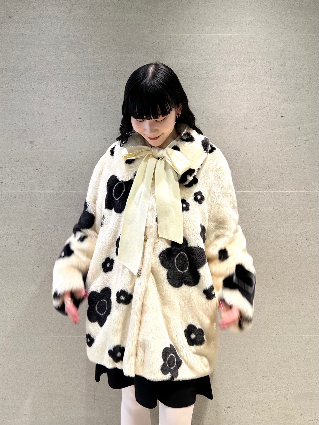 LILY BROWN×MARY QUANT】デイジービジュー釦ファーコート