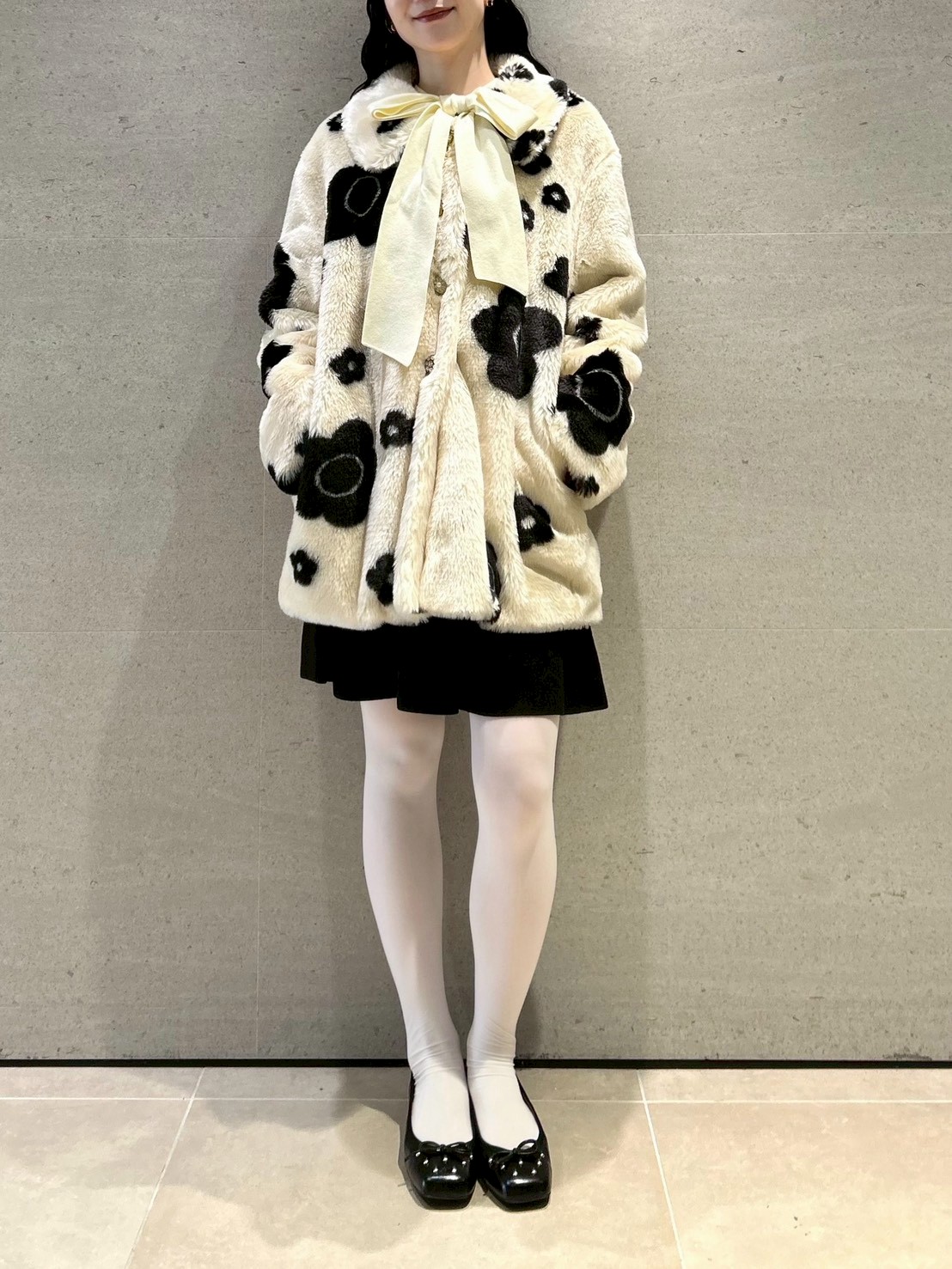 LILY BROWN×MARY QUANT】デイジービジュー釦ファーコート