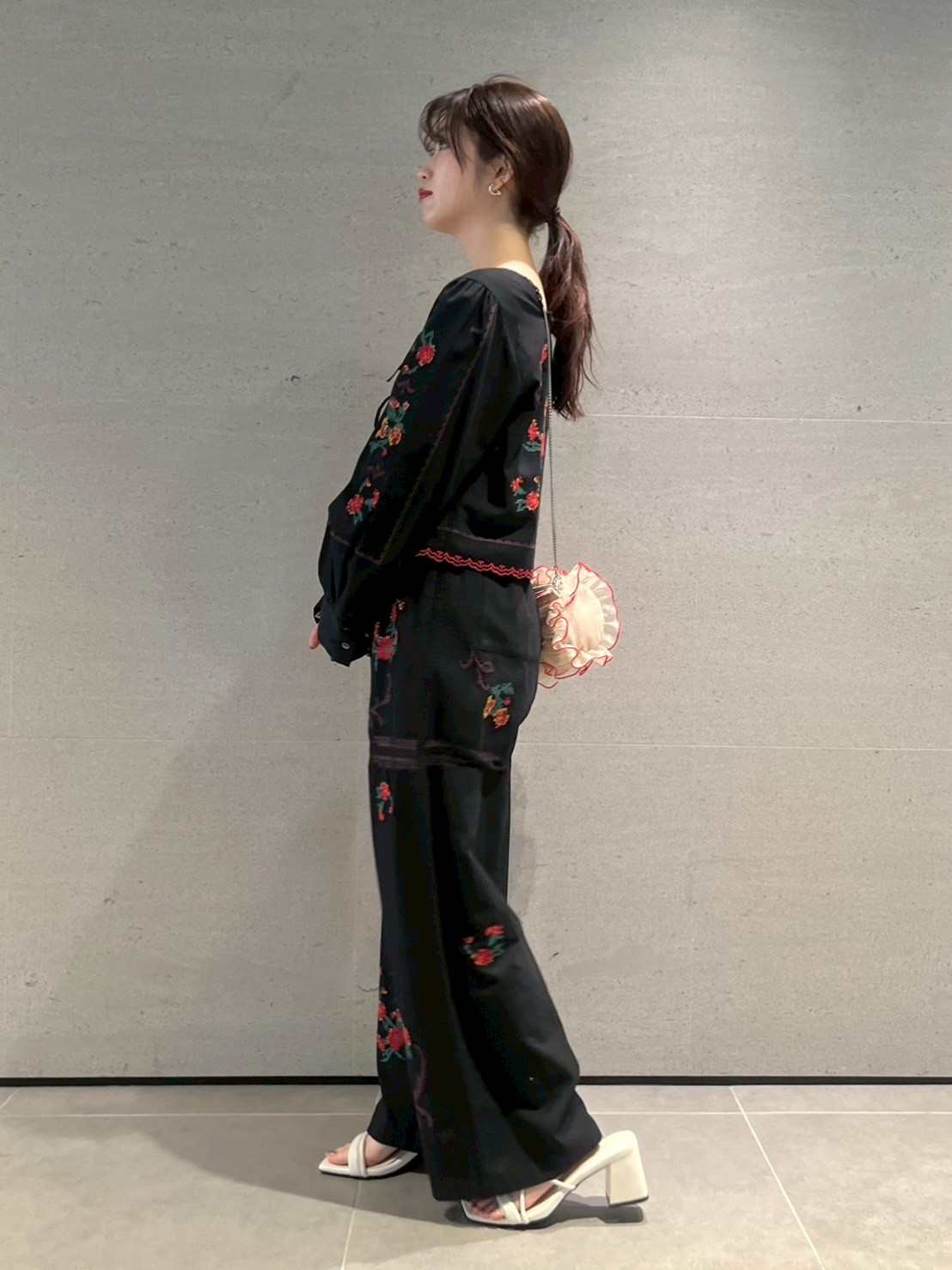 LILY BROWN ヴィンテージ刺繍リボンジャケット(黒) ヴィンテージ刺繍リボンジャケット(ジャケット)｜アウター｜LILY