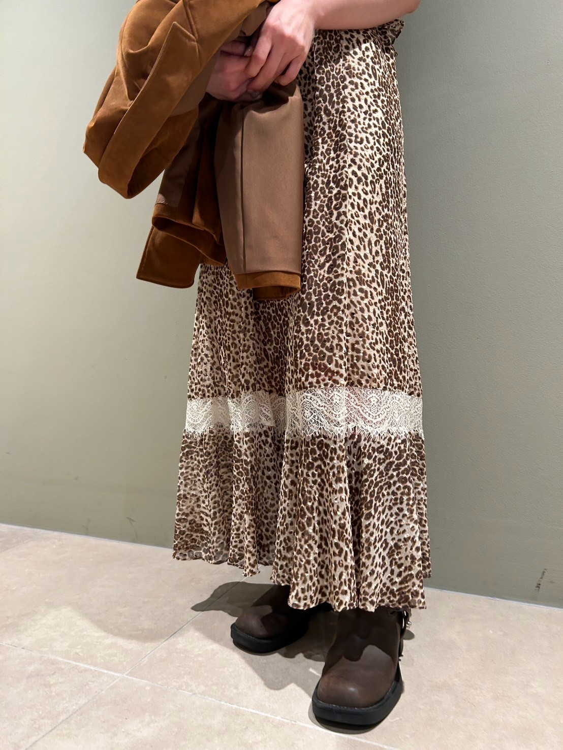 LILY BROWN × ANNA SUI】バリエ柄ワンピース(マキシ・ロングワンピース