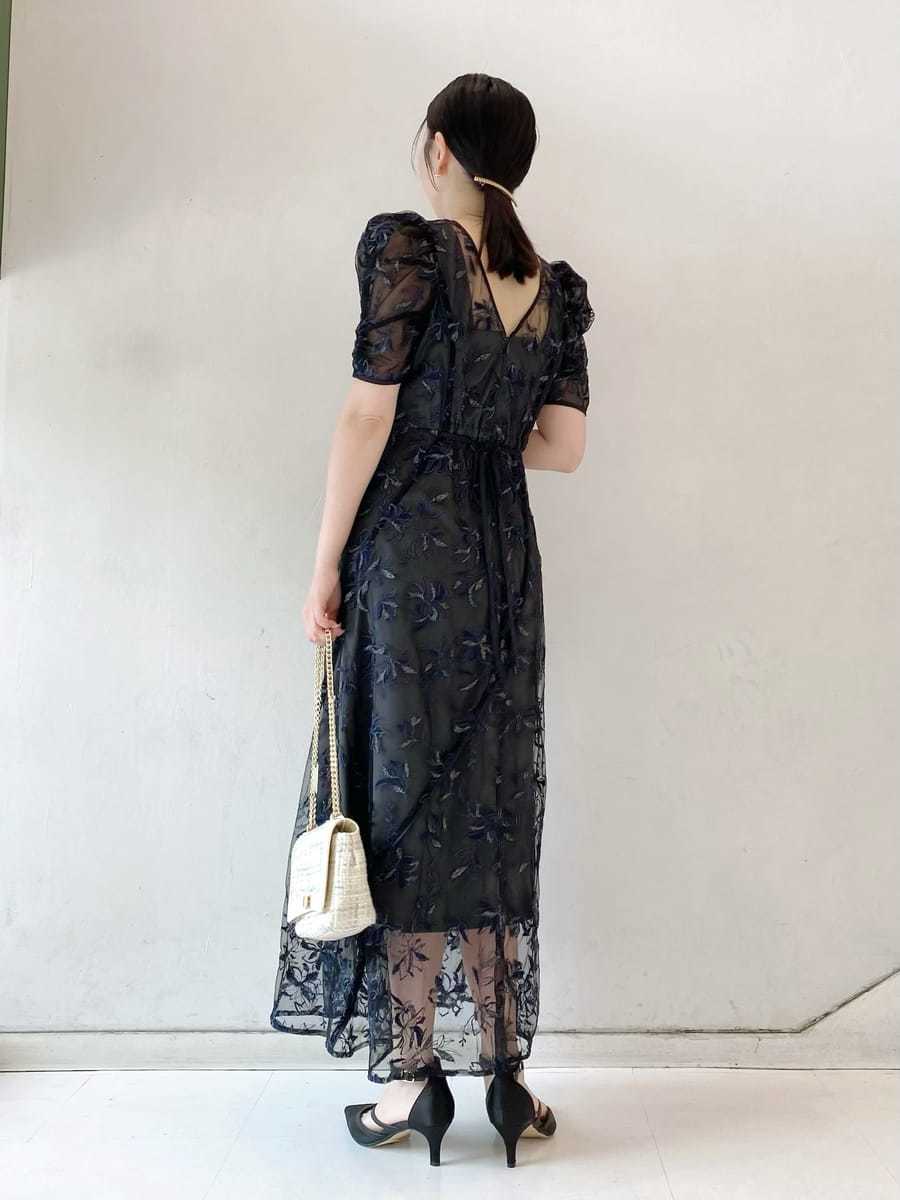 LILY BROWN チュール刺繍ドレス　ブラック　S クリーニング済み LilyBrown リリーブラウン チュール刺繍ドレス ブラック/M｜結婚