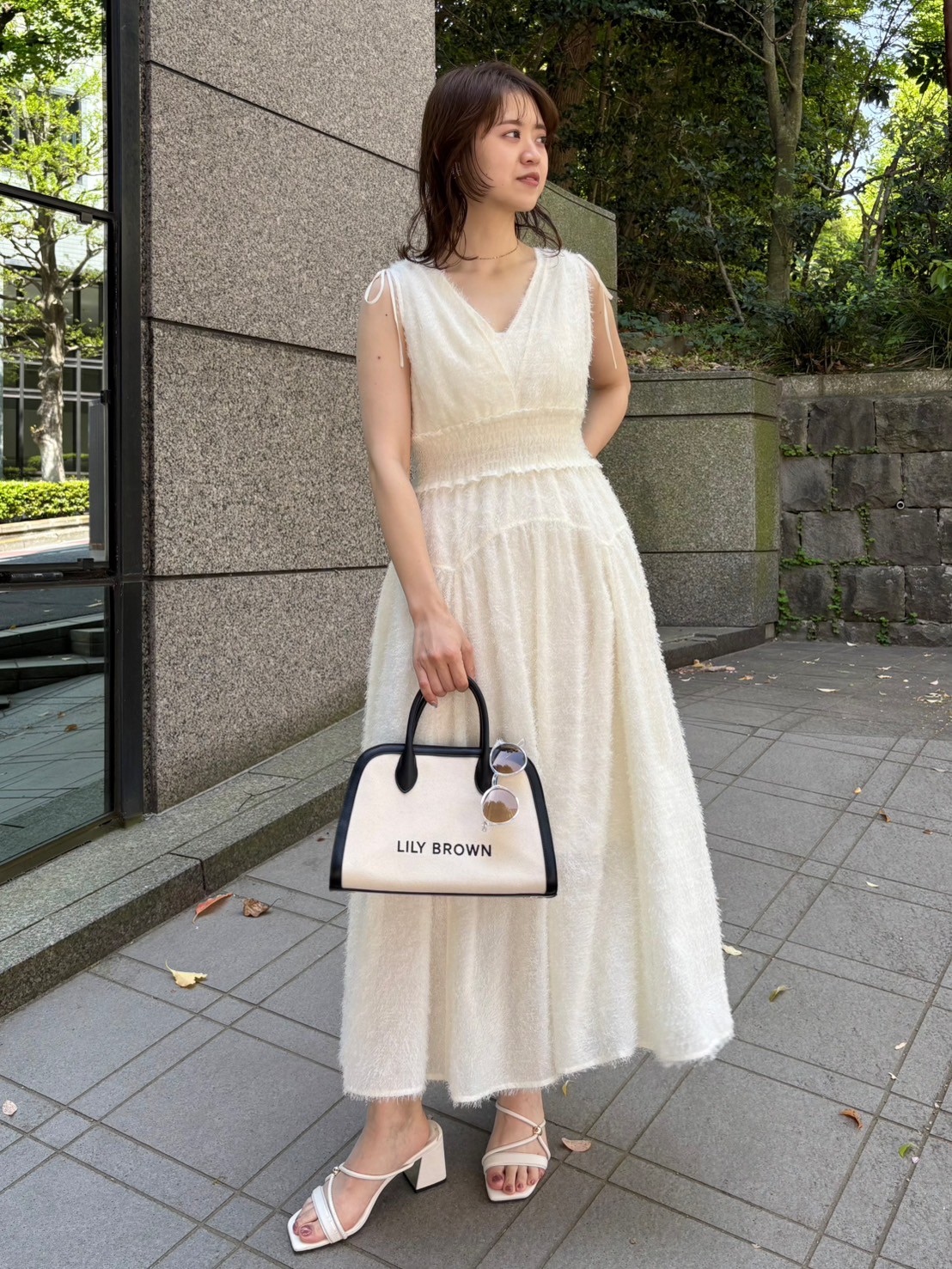 WEB限定00サイズ】フリンジジャガードシャーリングワンピース