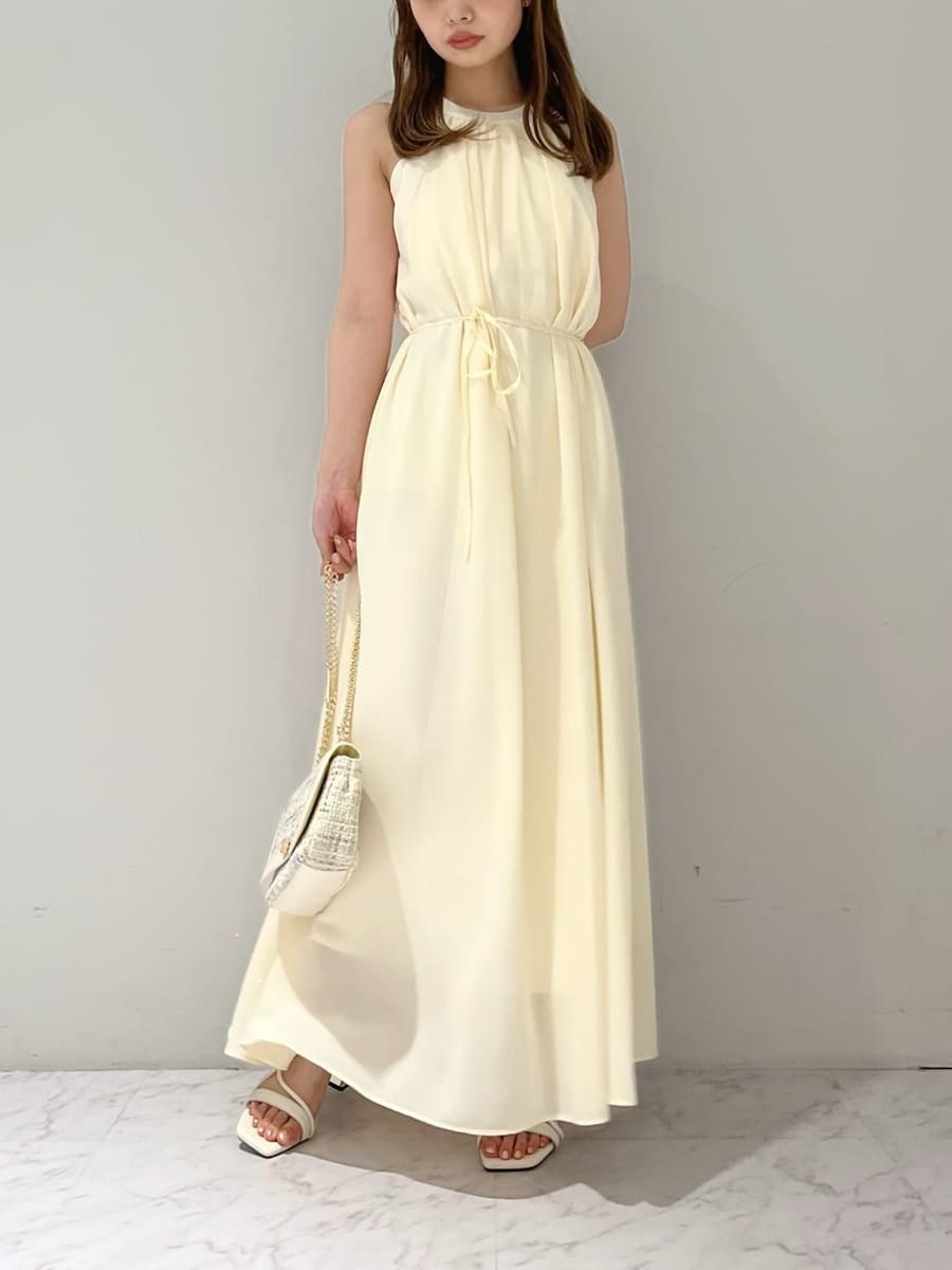 Liana Frill One-piece (Beige)★バカンスルック★[Grace U] 2WAYフリルティアードワンピース｜PETAL ONLINE（ペタルオンライン）