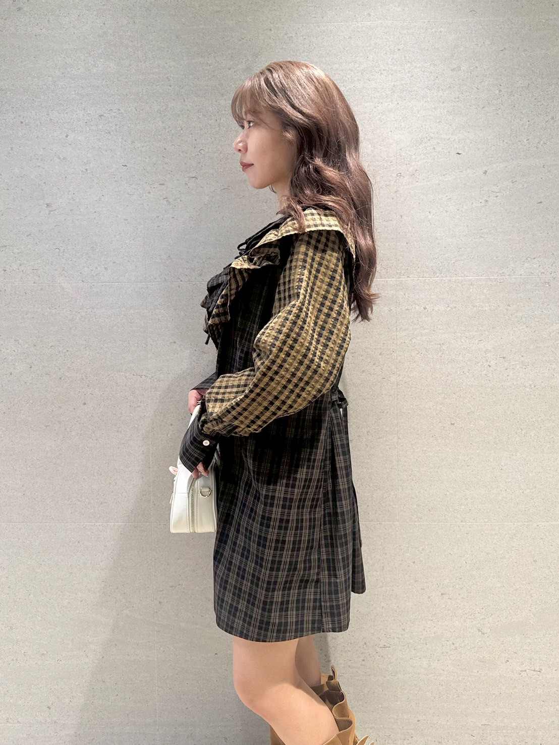 フリルミニワンピース(ミニワンピース)｜ワンピース｜LILY BROWN