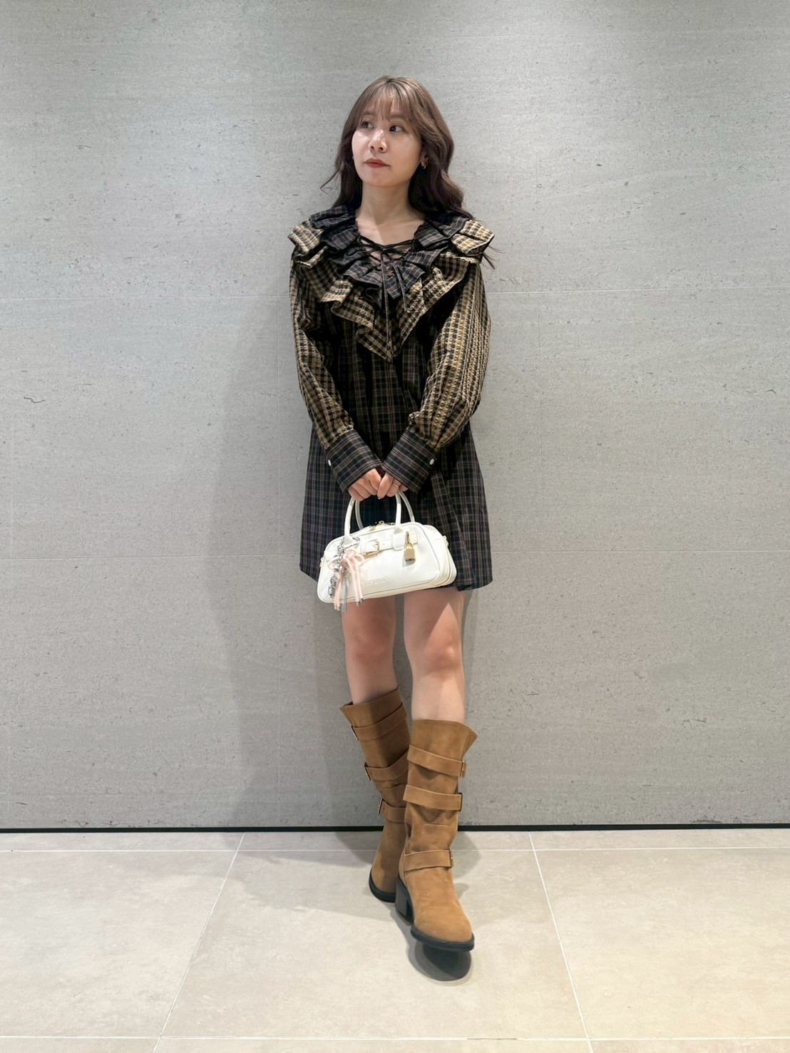 フリルミニワンピース(ミニワンピース)｜ワンピース｜LILY BROWN