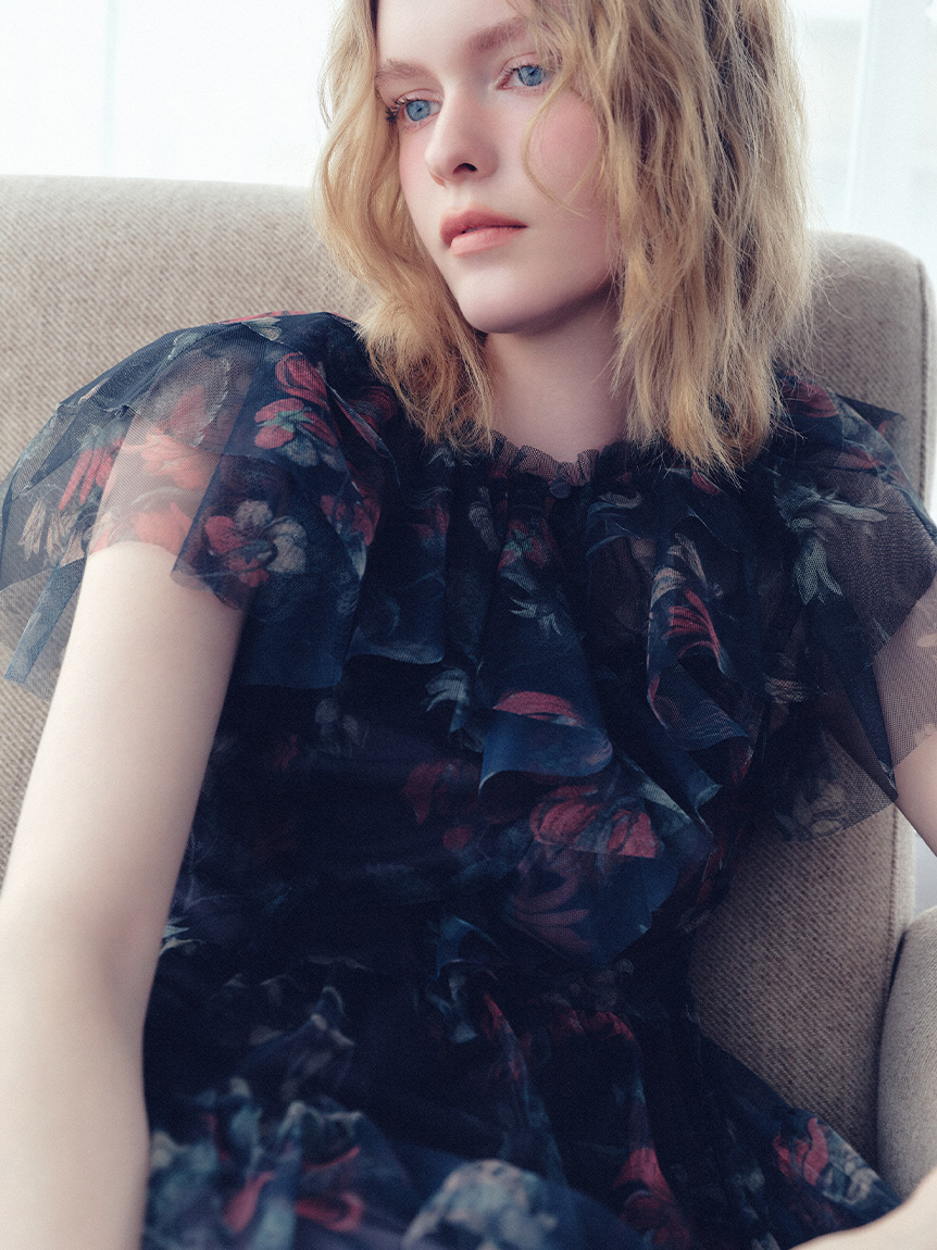 美品✨【リリーブラウン】リーフフロッキードレス ワンピース ブラック サイズ0 リリーブラウン ソフトオーガンジーLilyフロッキードレス