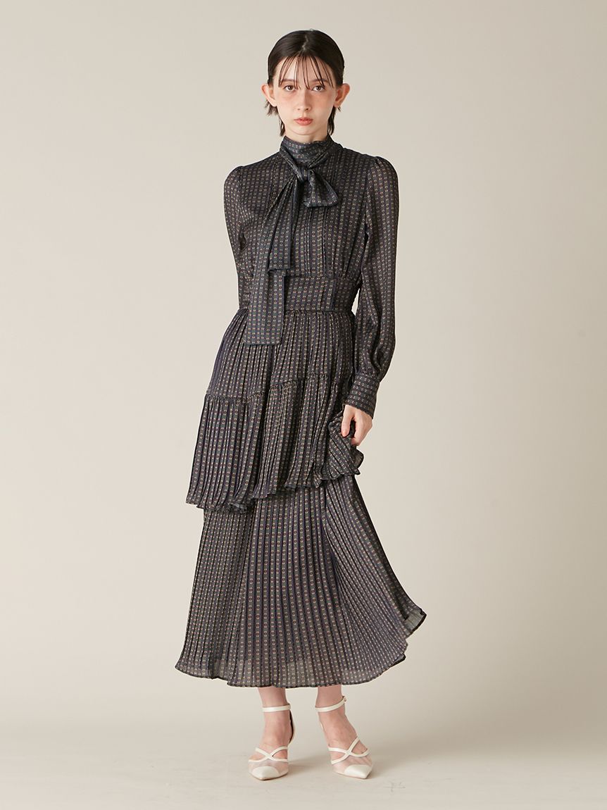 2wayボウタイプリーツワンピース(マキシ・ロングワンピース