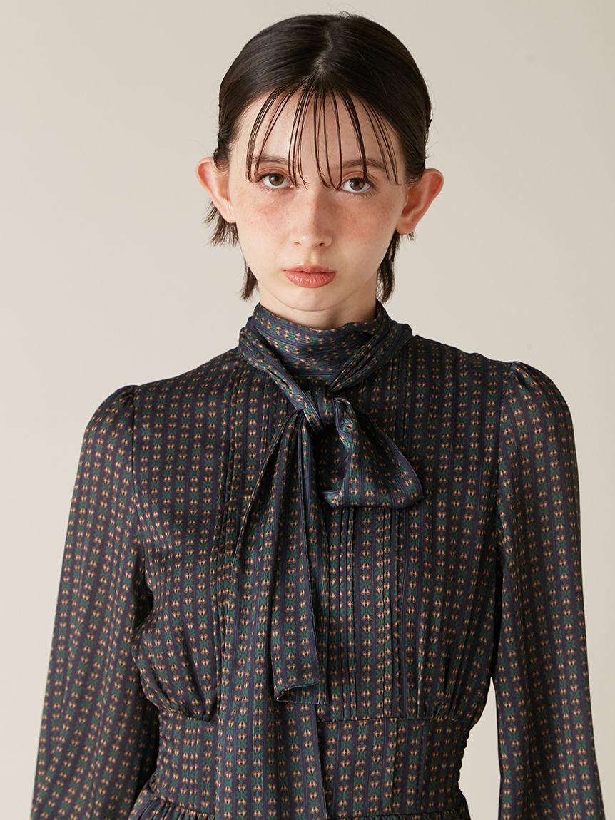 2wayボウタイプリーツワンピース(マキシ・ロングワンピース