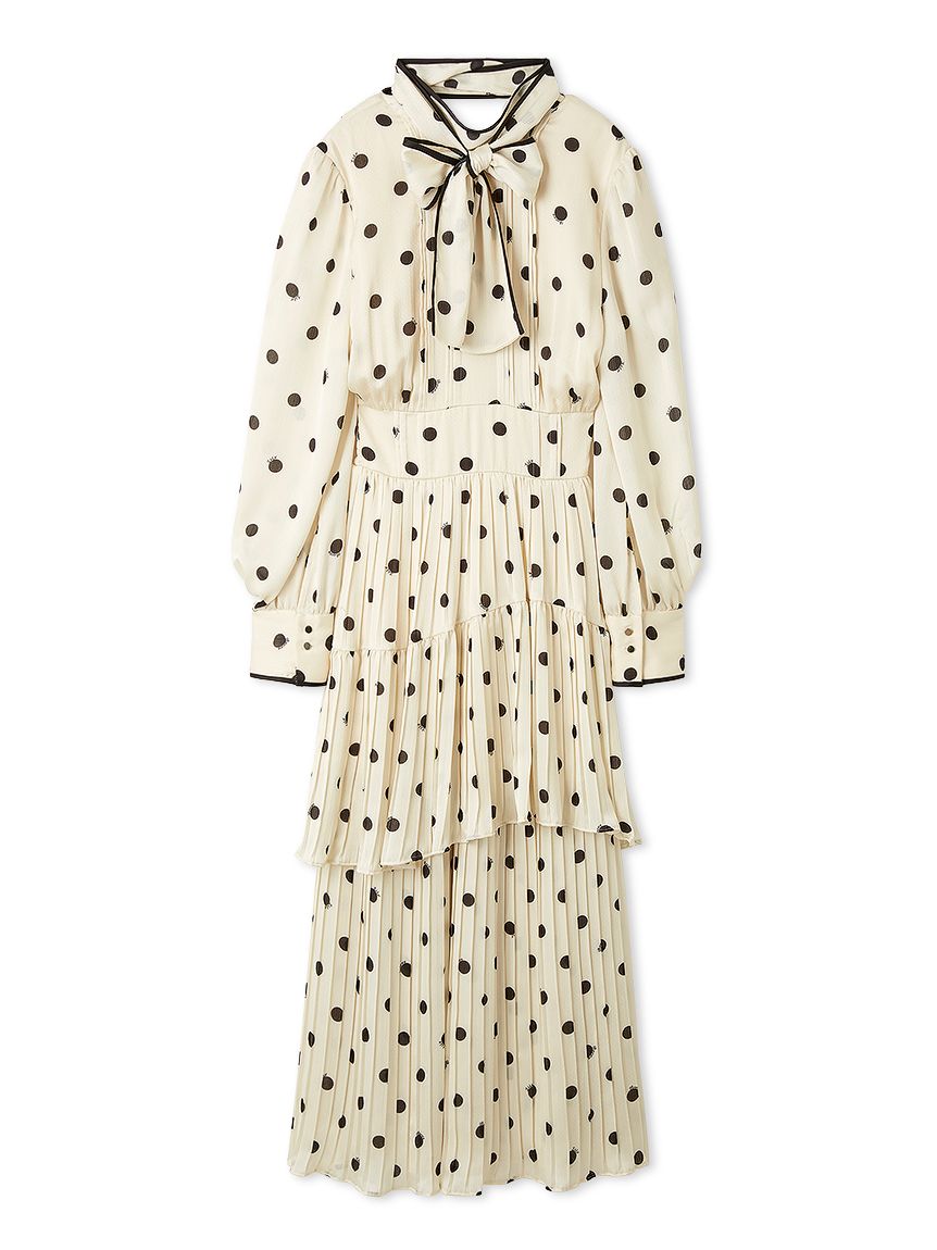 【11月21日〜27日まで出品を停止します】リリーブラウン　プリーツワンピース 2wayボウタイプリーツワンピース(マキシ・ロングワンピース