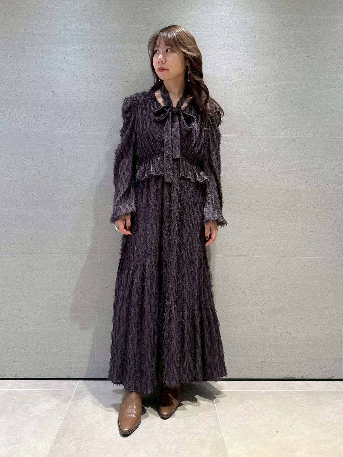 WEB限定00サイズ】ボウタイ付きフリンジジャガードペプラムワンピース