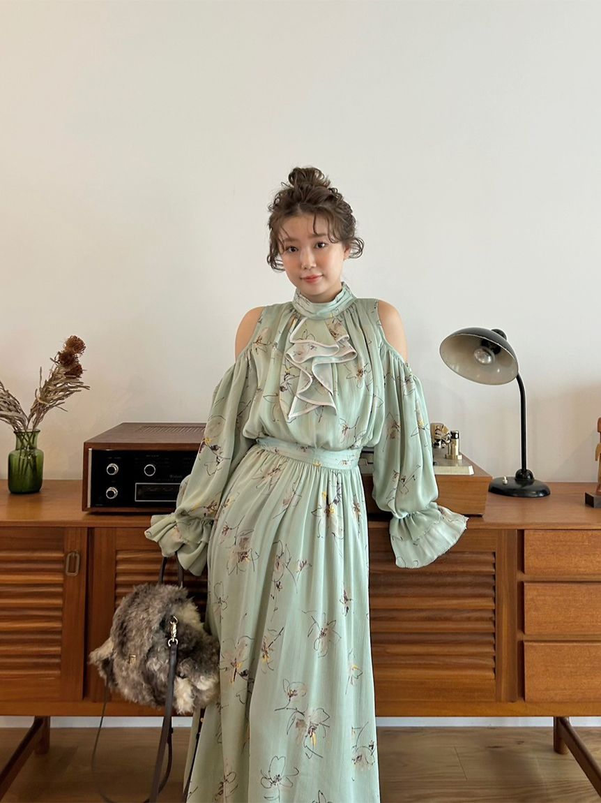 ショルダーオープンワンピース(マキシ・ロングワンピース)｜ワンピース