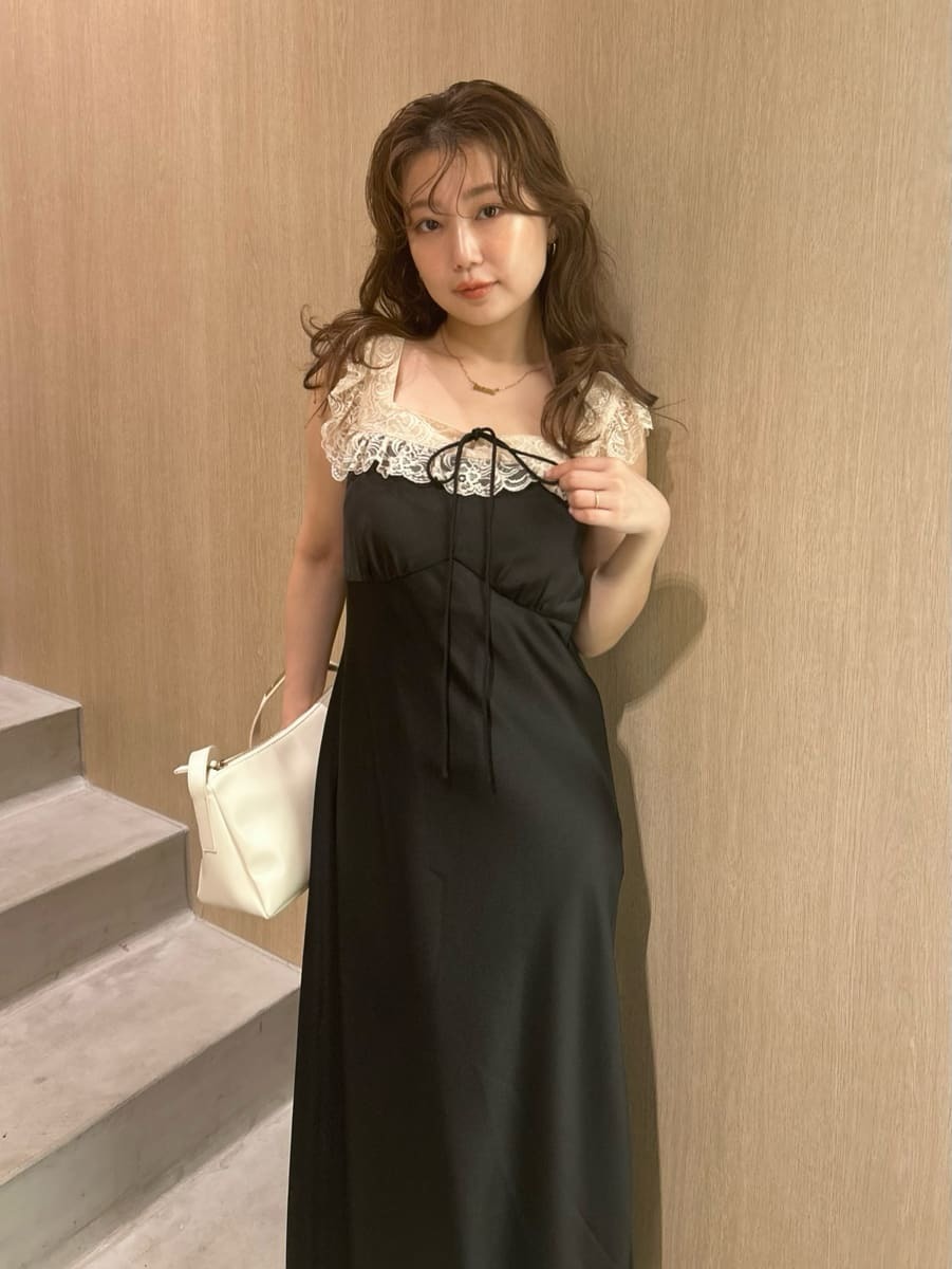 ヴィンテージレーストリムサテンロングドレス(マキシ・ロング