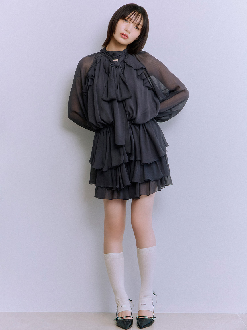 ドレープフリルセットアップ(セットアップアイテム)｜LILY BROWN