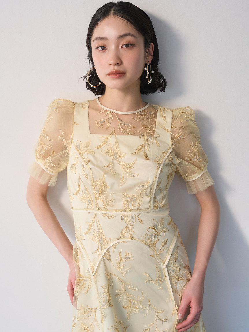 パネルラインエンブロイダリ―ドレス(ドレス)｜ワンピース｜LILY BROWN