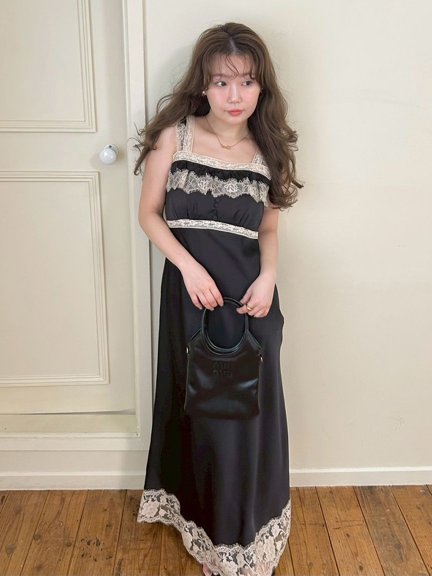 LILY BROWN ヴィンテージレーストリムサテンロングドレス 黒新品 レーストリムサテンワンピース(ミニワンピース)｜ワンピース｜LILY