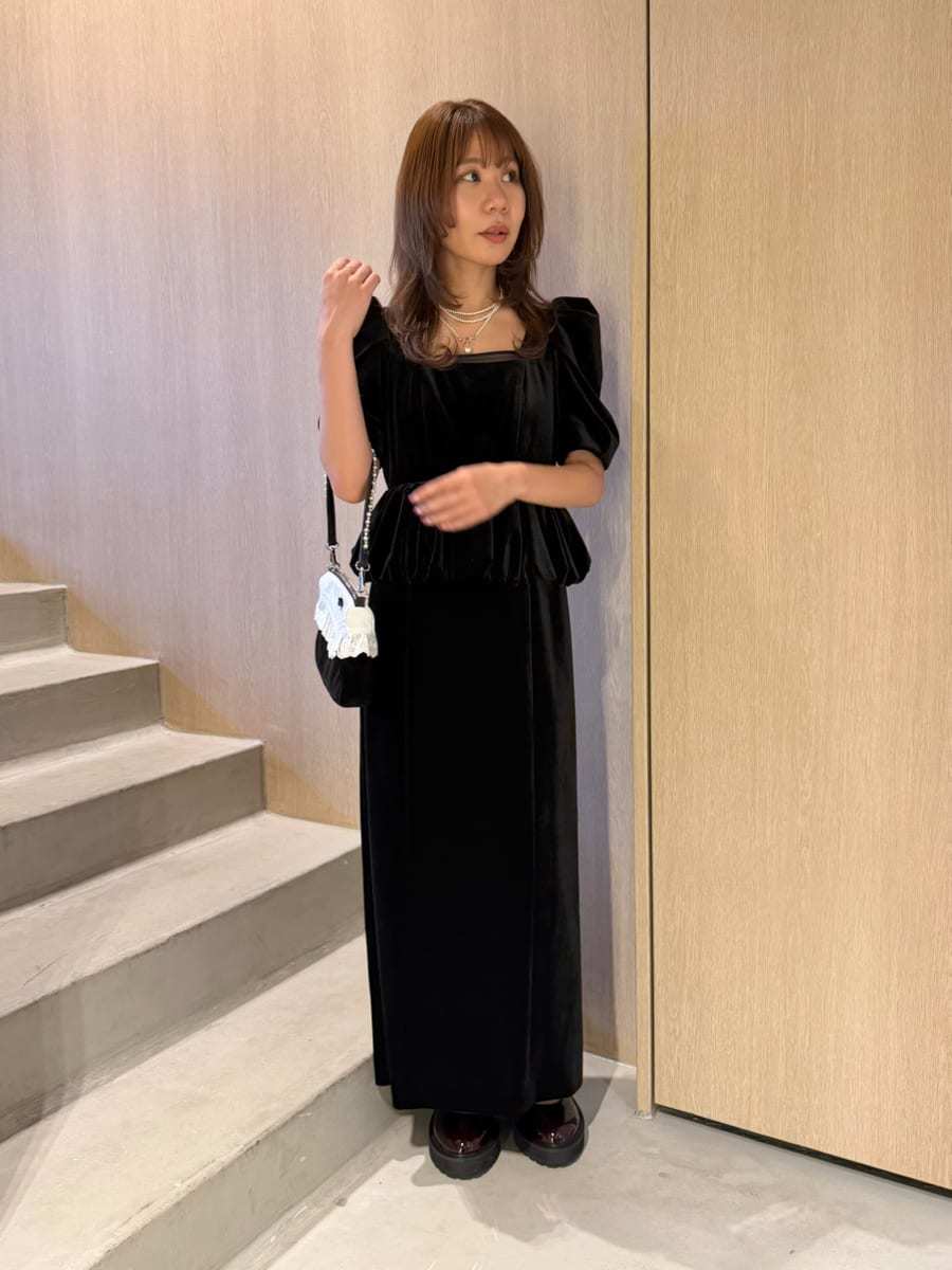 m*i様 AURALEE オーラリー　ハイゲージリブニットドレス　ワンピース デコルテシアーベロアドレス(ドレス)｜ワンピース｜LILY BROWN（リリー