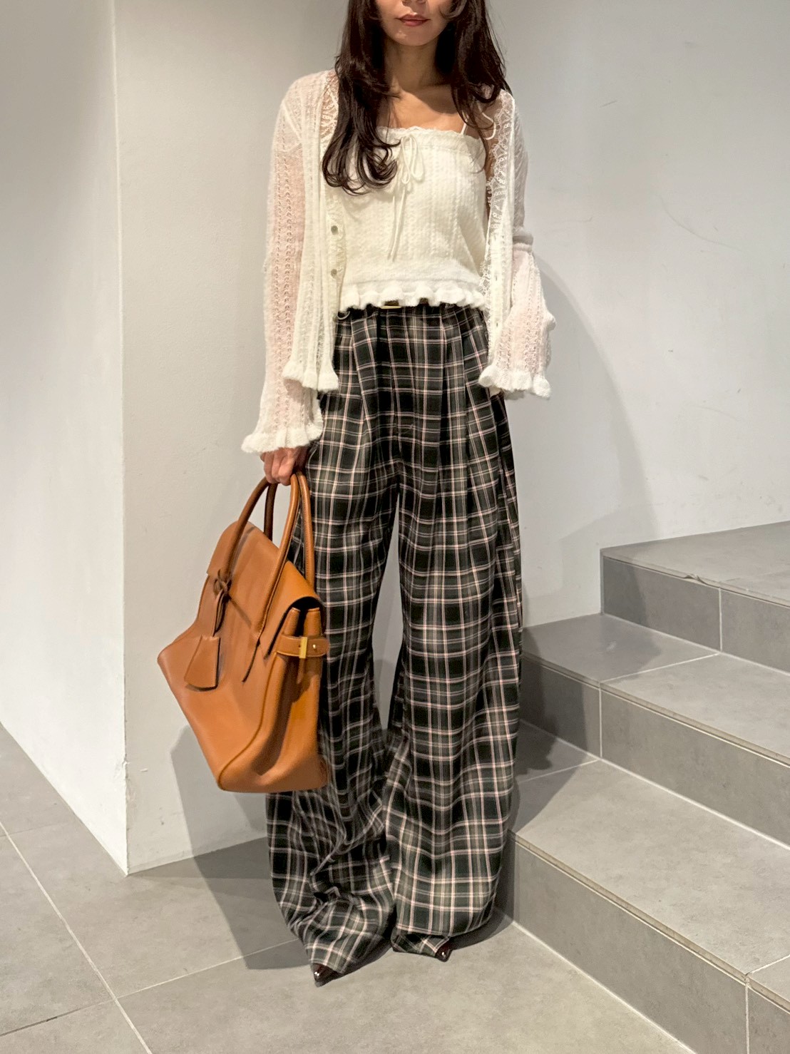 ワイドレッグタックパンツ(ロングパンツ)｜パンツ｜LILY BROWN（リリー