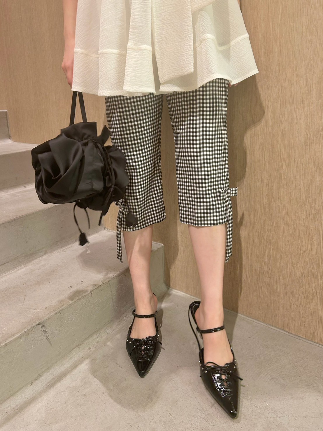 サイドリボンカプリパンツ(ショートパンツ)｜パンツ｜LILY BROWN