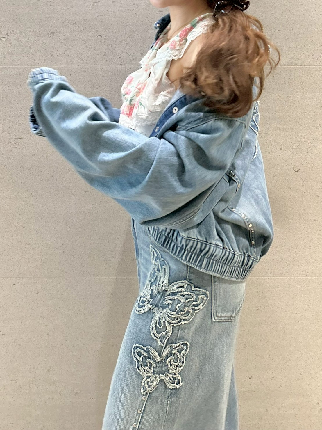 LILY BROWN×ANNA SUI】バタフライワイドデニムパンツ(デニムパンツ