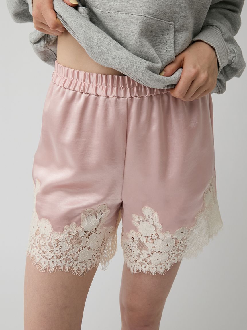 レーストリムサテンショートパンツ(ショートパンツ)｜パンツ｜LILY
