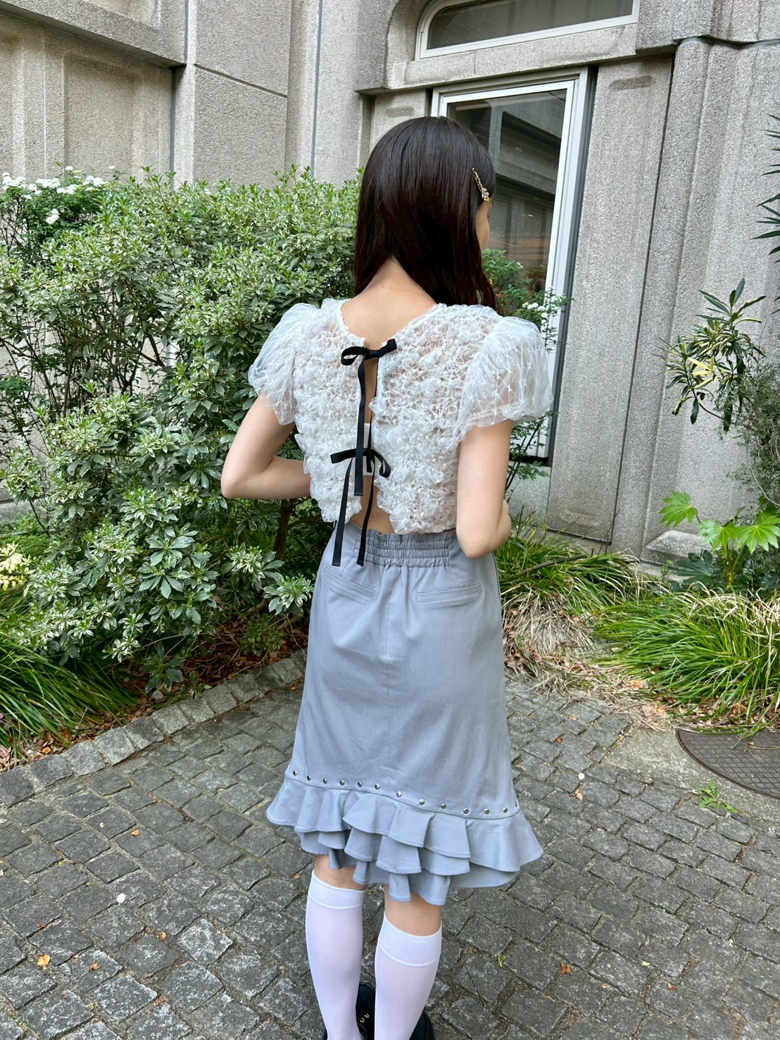 スタッズフリルヘムミディスカート(膝丈スカート)｜スカート｜LILY