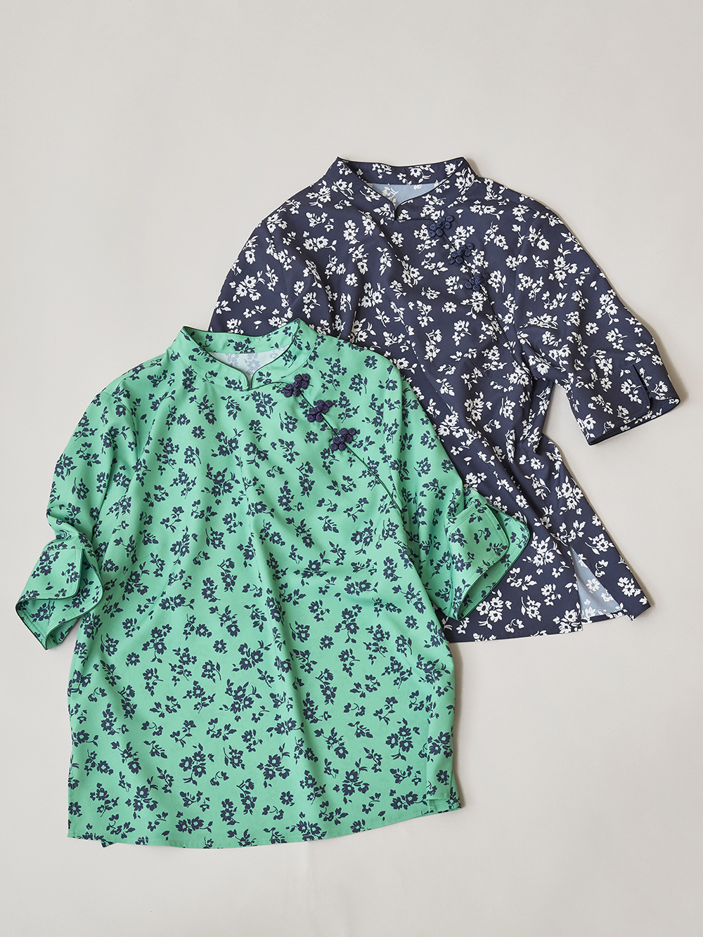 フラワーチャイナトップス ブラウス トップス Lily Brown リリーブラウン の通販サイト 公式