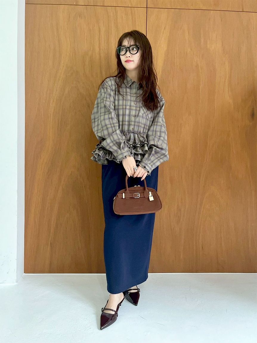 新作10%OFF リリー ブラウン LILY BROWN トップス 25秋冬 ホイップフリルヘムブラウス 9月上旬〜下旬予約 長袖 ミドル丈 シャツ lwft254075 LILY BROWN 新作10%OFF リリー ブラウン トップス 25秋冬